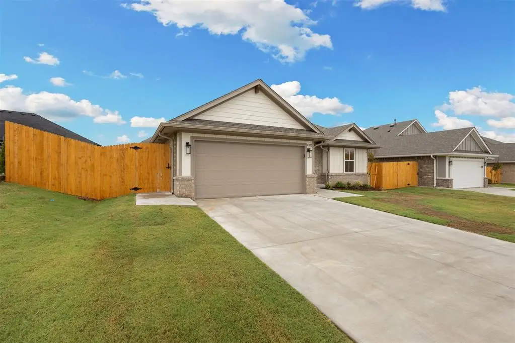 4302 Eloise Drive, Shawnee, OK 74804 - Image #1