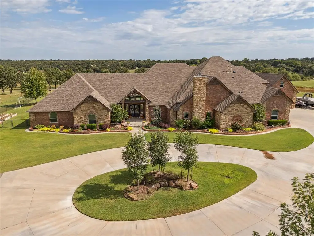 10150 E Post Oak Road, Noble, OK 73068 - Image #1