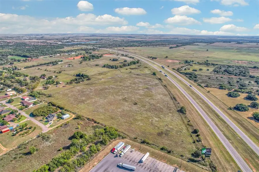 E Massey Road, Sayre, OK 73662 - Image #3