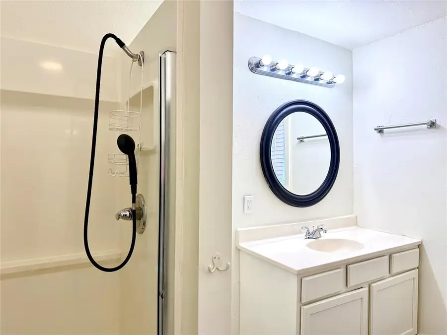 2137 NW 12th Street, Oklahoma City, OK 73107 - Image #3