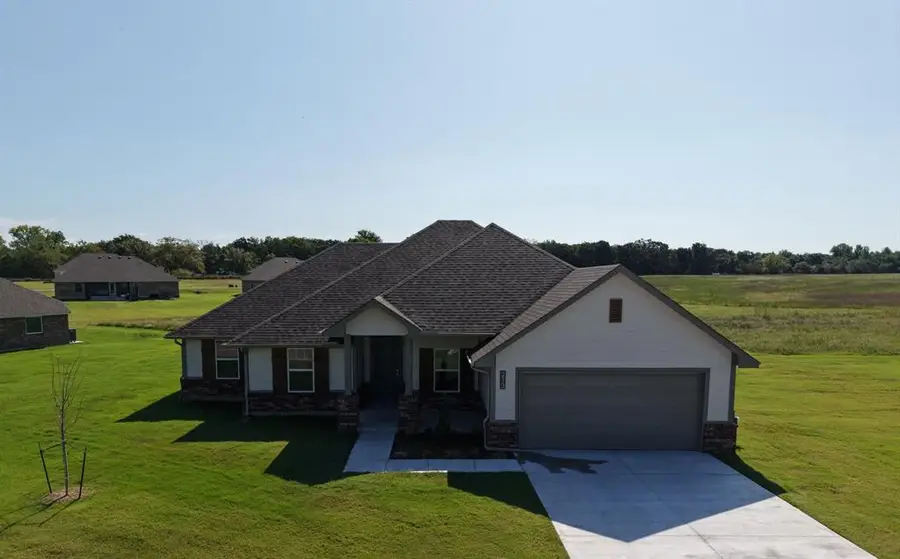 213 Hope Avenue, Shawnee, OK 74804 - Image #2