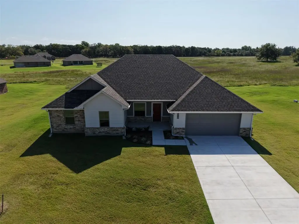 219 Hope Avenue, Shawnee, OK 74804 - Image #1