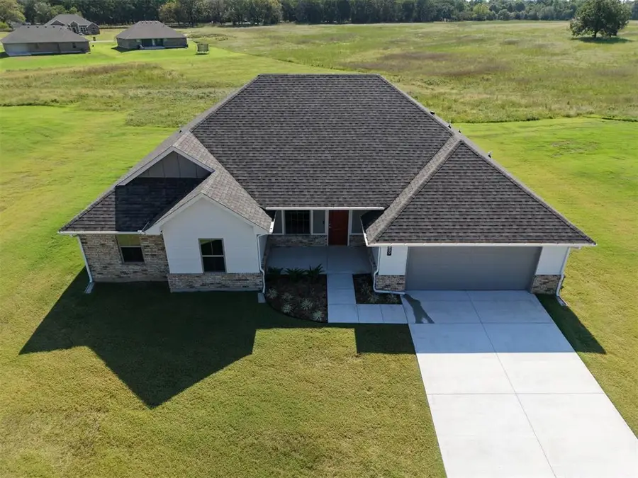 219 Hope Avenue, Shawnee, OK 74804 - Image #2