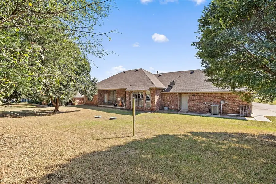 5612 Cimarron Manor, Guthrie, OK 73044 - Image #2