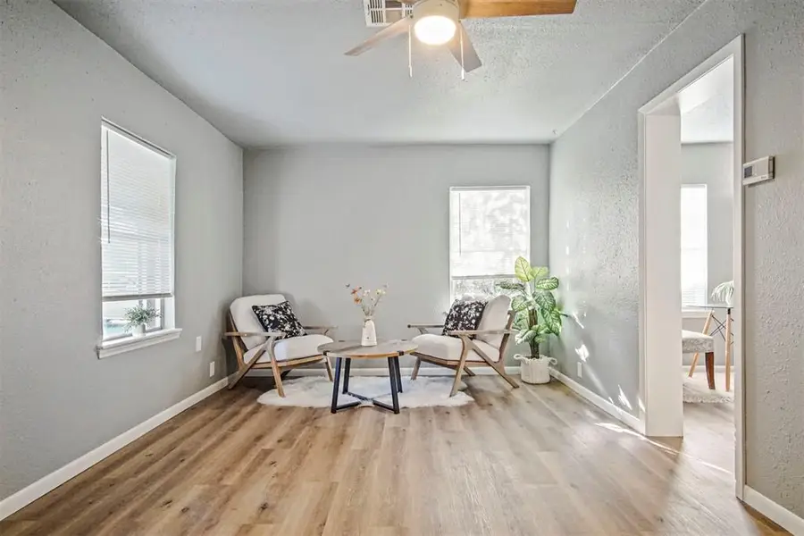 521 E Douglas Drive, Midwest City, OK 73110 - Image #3