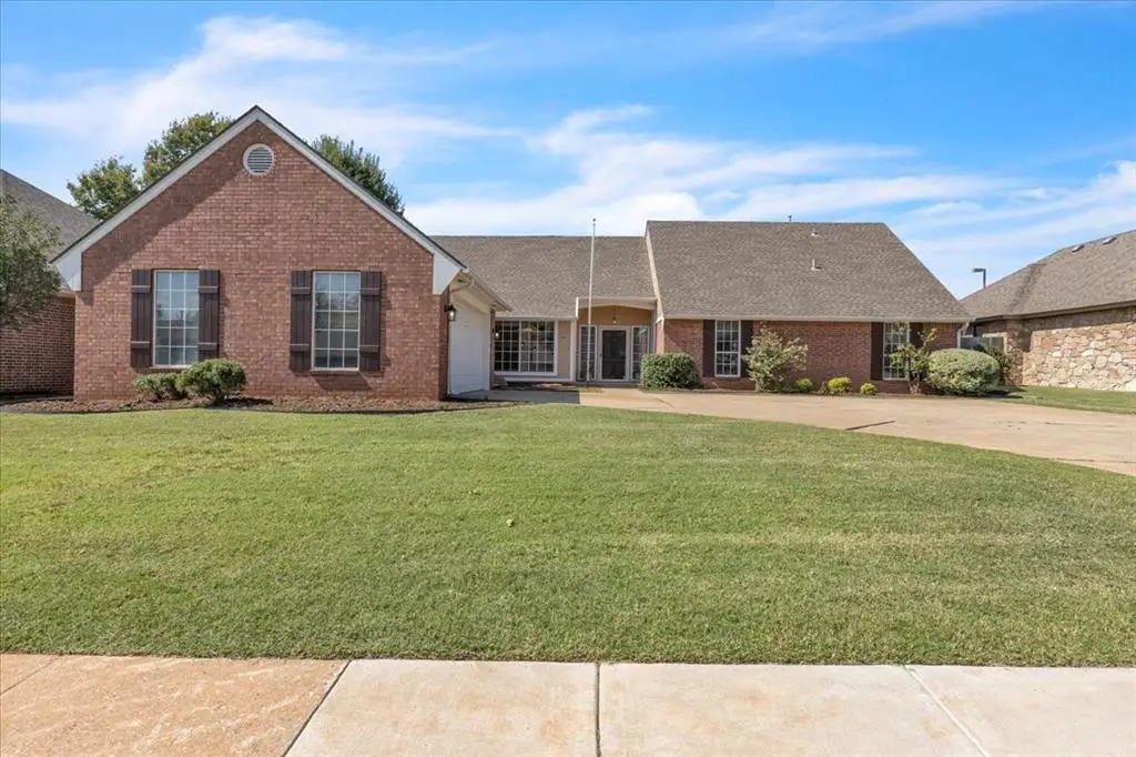 13509 Silver Eagle Trail, Edmond, OK 73013 - Image #1