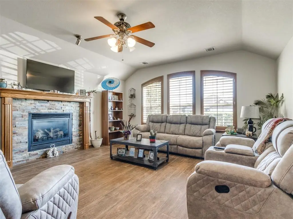 1621 SW 33rd Street, Moore, OK 73160 - Image #1