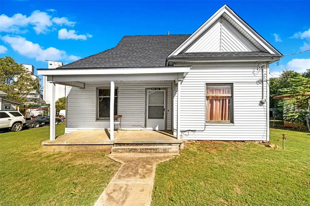 21 W 3rd Street, Carnegie, OK 73015 - Image #1