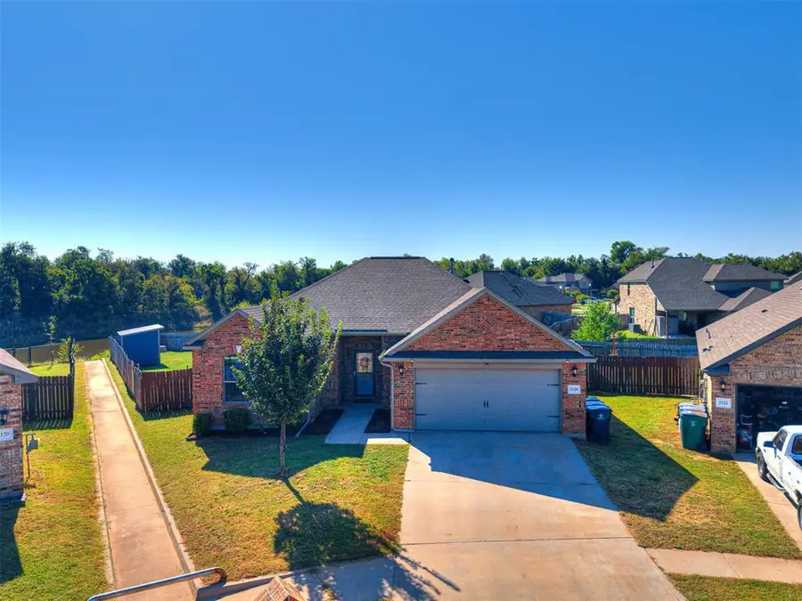 3124 Copan Court, Yukon, OK 73099 - Image #2