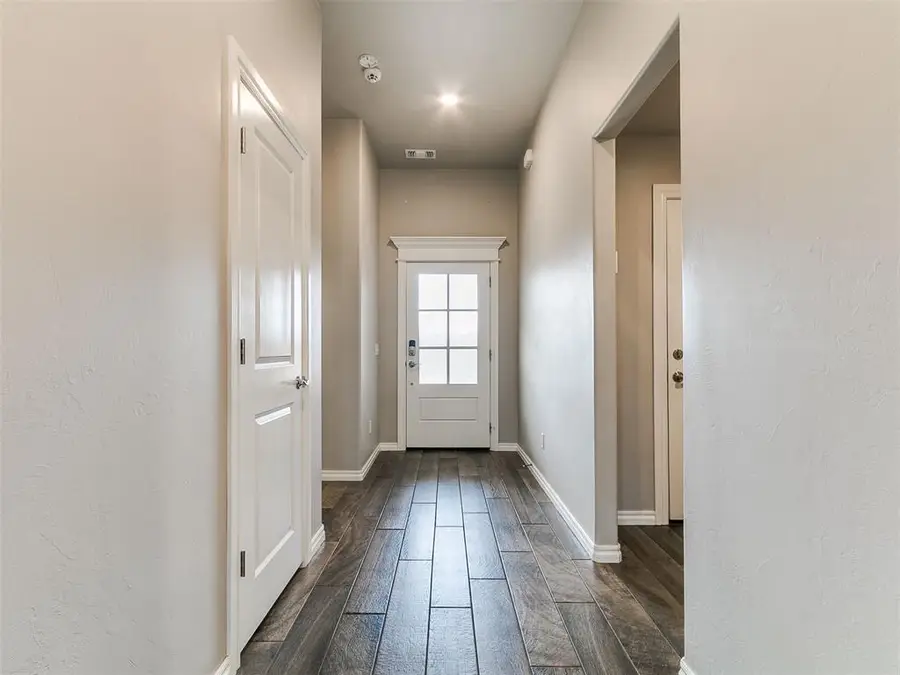 4205 Palisade Lane, Oklahoma City, OK 73179 - Image #2