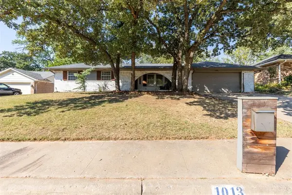 1013 Mary Lee Lane, Edmond, OK 73034