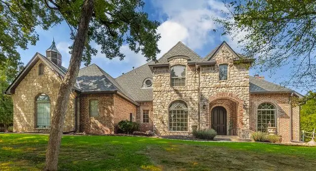 7419 E Covell Road, Edmond, OK 73034 - Image #1