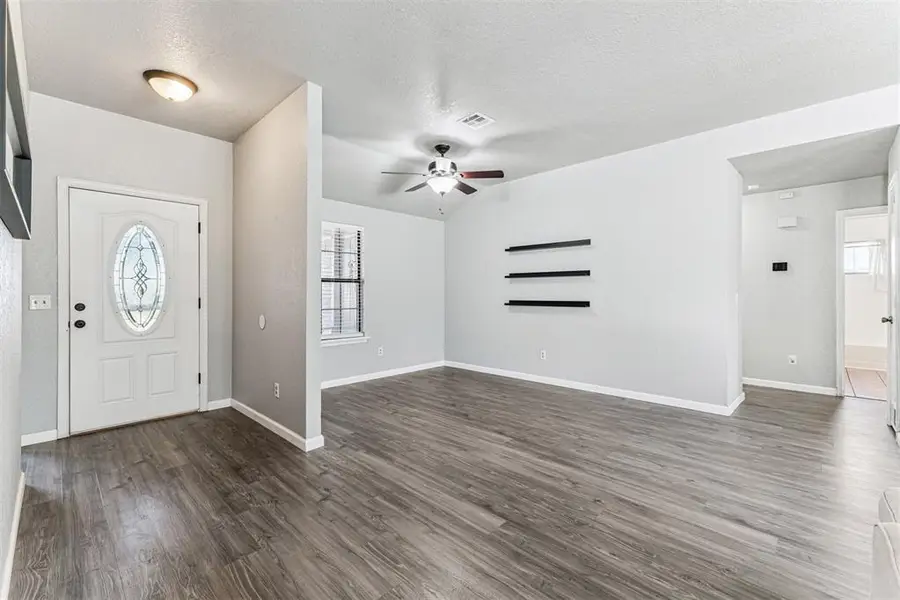 10820 Ohara Lane, Midwest City, OK 73130 - Image #3