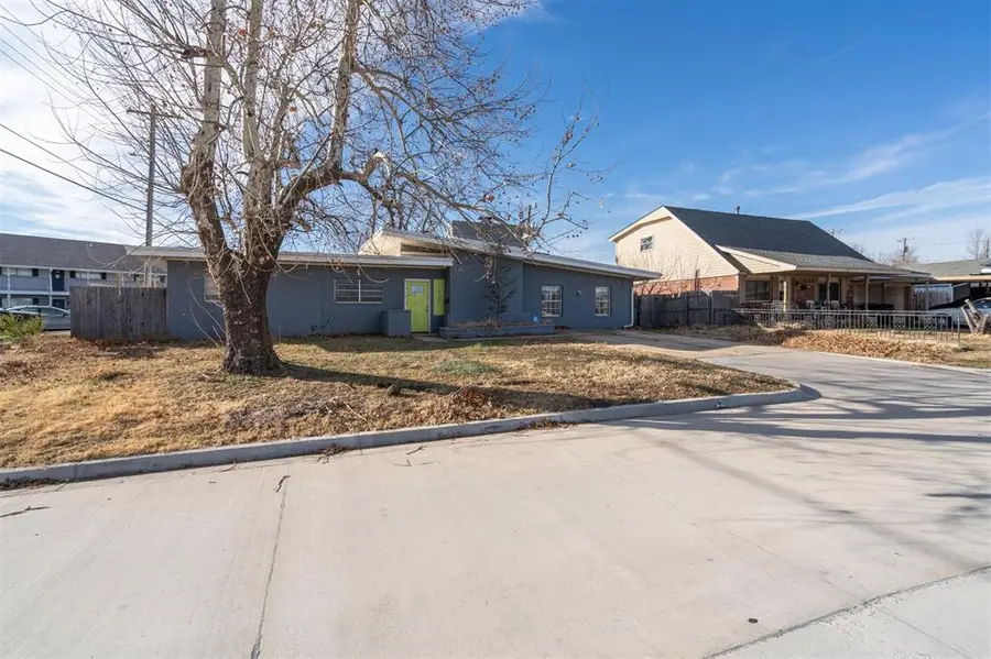 1905 Julie Drive, Moore, OK 73160 - Image #2