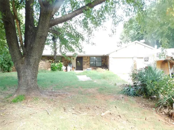 2317 W Keens Drive, Mustang, OK 73064