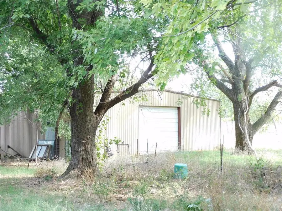 2317 W Keens Drive, Mustang, OK 73064 - Image #2