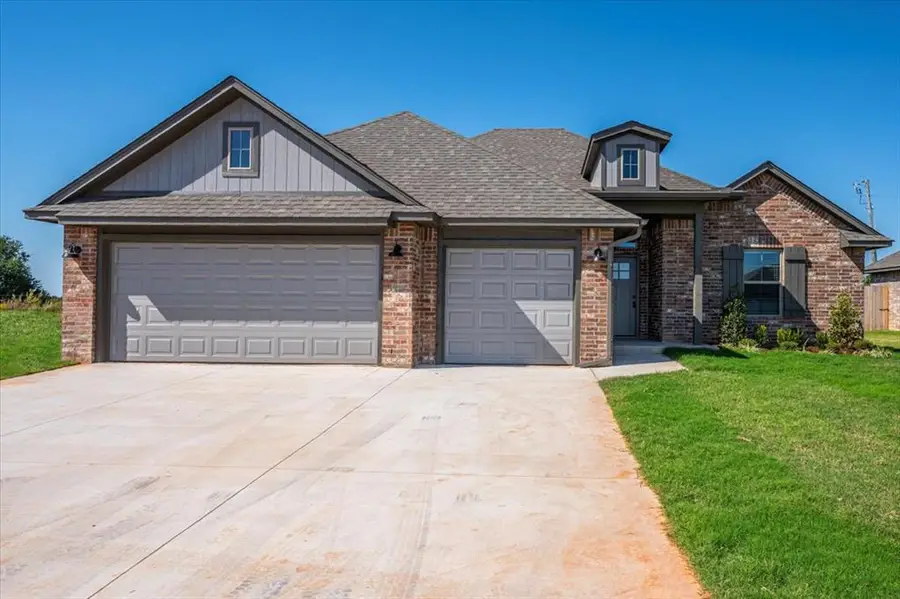 545 N Fox Way, Mustang, OK 73064 - Image #3