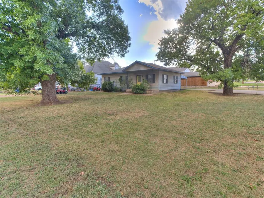 602 S 6th Street, Kingfisher, OK 73750 - Image #3