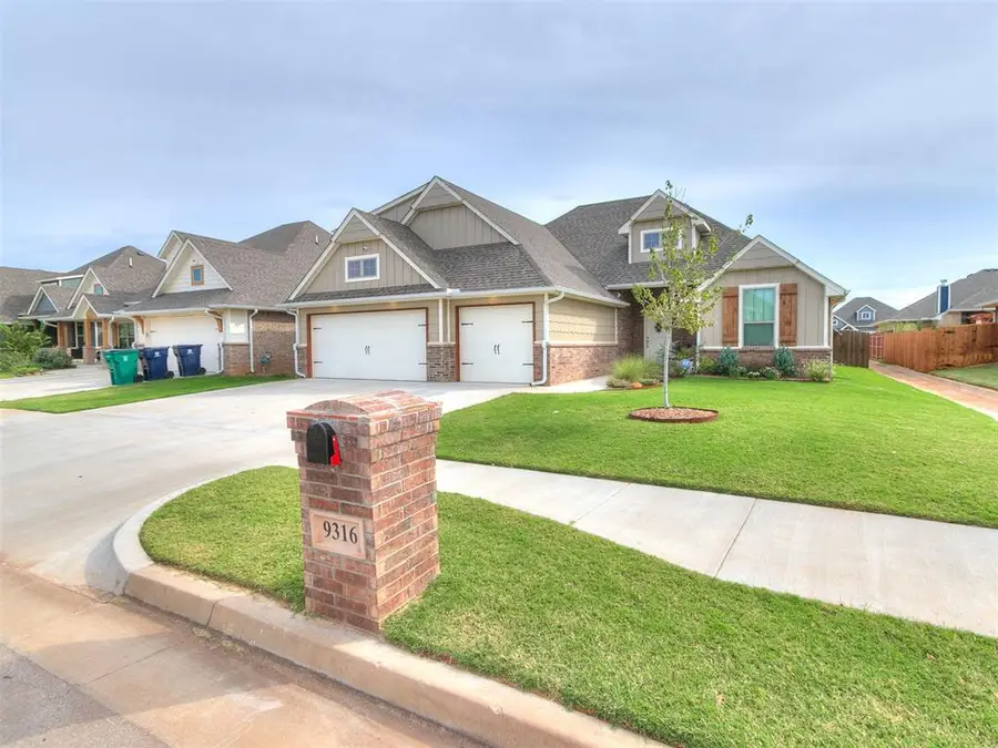 9316 NW 118th Street, Yukon, OK 73099 - Image #3
