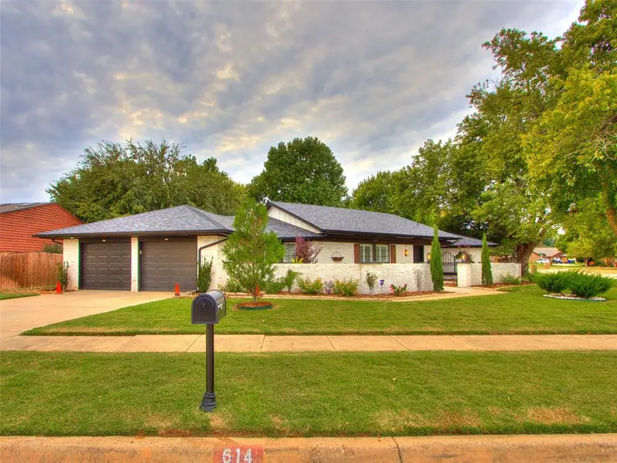 614 Inverness Court, Norman, OK 73072 - Image #2