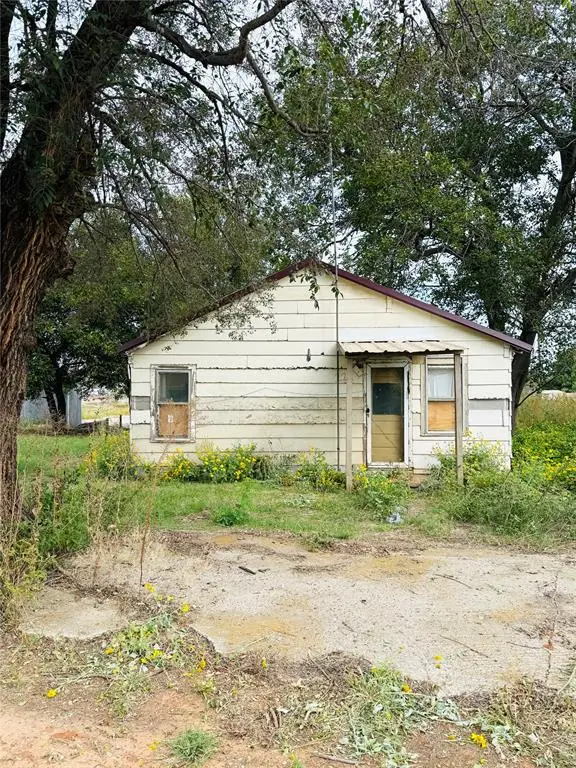 321 2nd Street, Eakly, OK 73033 - Image #1