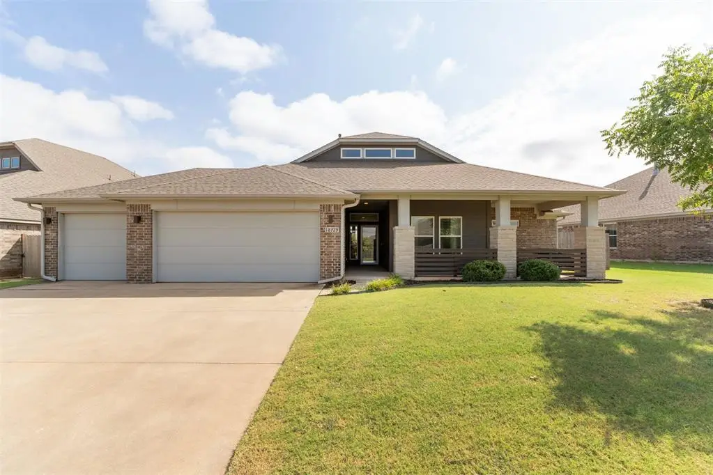 18729 Vea Drive, Edmond, OK 73012 - Image #1