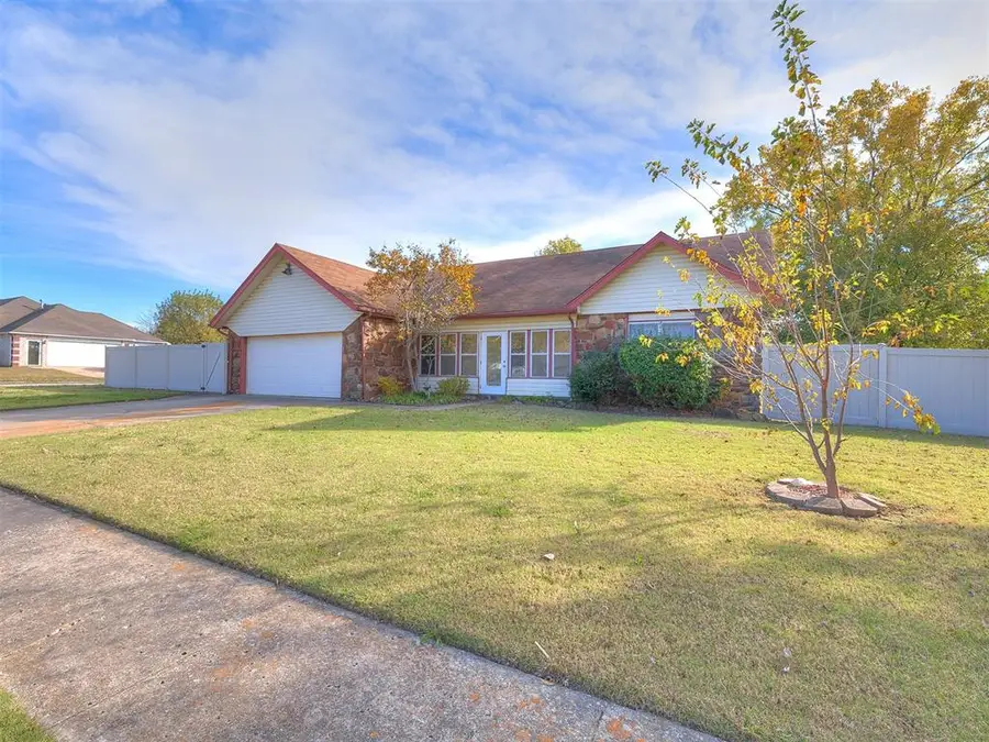 3405 E Louisville Street, Broken Arrow, OK 74014 - Image #2