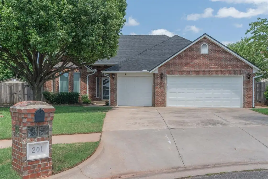 201 NW 160th Terrace, Edmond, OK 73013 - Image #1