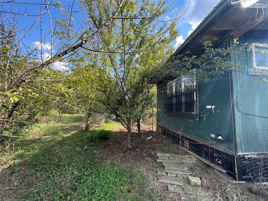 800 E 10th Street, Holdenville, OK 74848 - Image #3