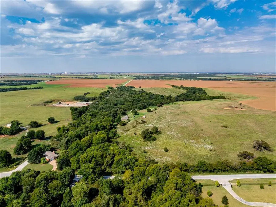 4200 S Methodist Road, Hinton, OK 73047 - Image #2