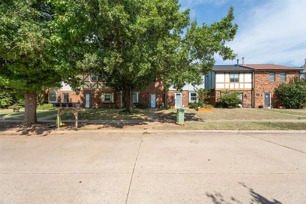 2361 Heatherfield Lane, Norman, OK 73071 - Image #1