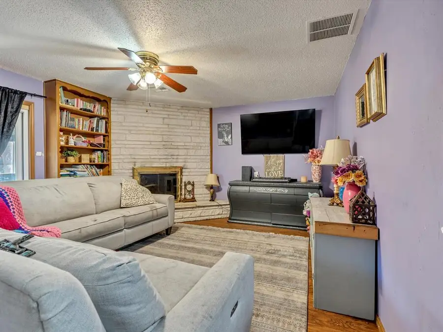 608 W Silver Meadow Drive, Midwest City, OK 73110 - Image #2