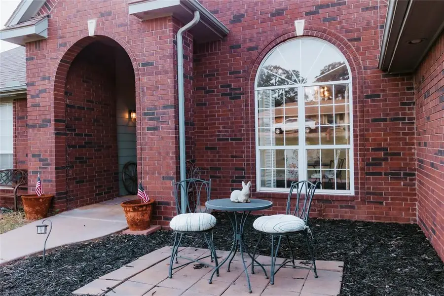 111 Key Drive, Wellston, OK 74881 - Image #3