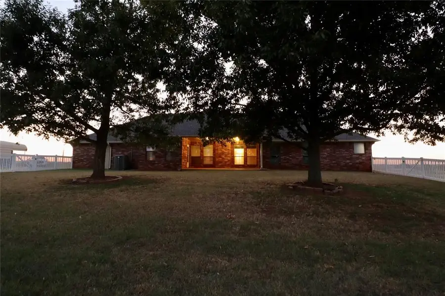104278 S Homestead Drive, McLoud, OK 74851 - Image #2