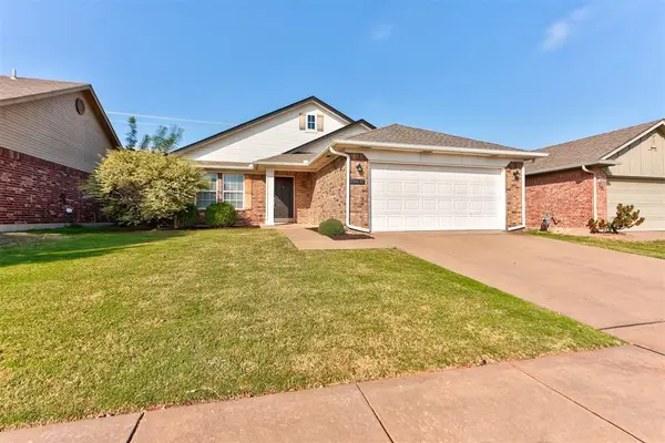 18637 Piedra Drive, Edmond, OK 73012