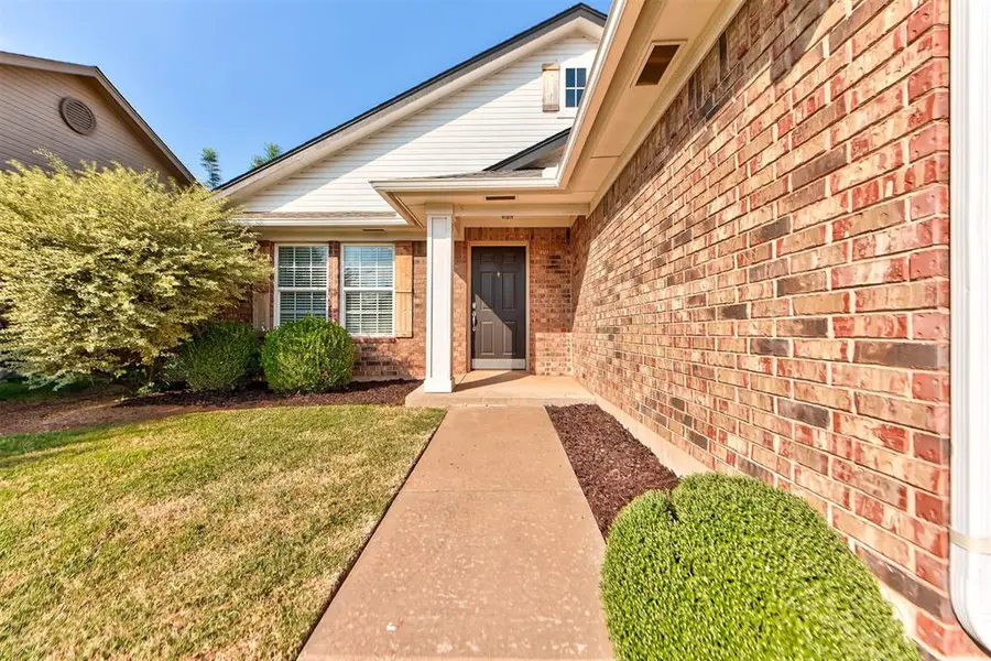 18637 Piedra Drive, Edmond, OK 73012 - Image #3