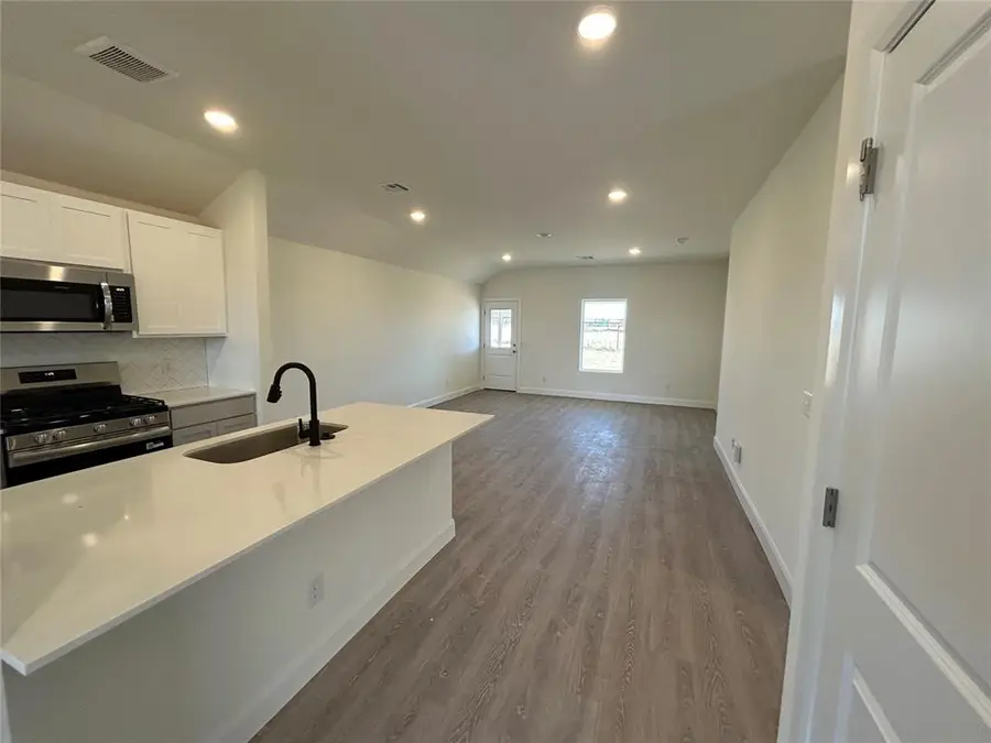 10132 Pennington Street, Harrah, OK 73045 - Image #3