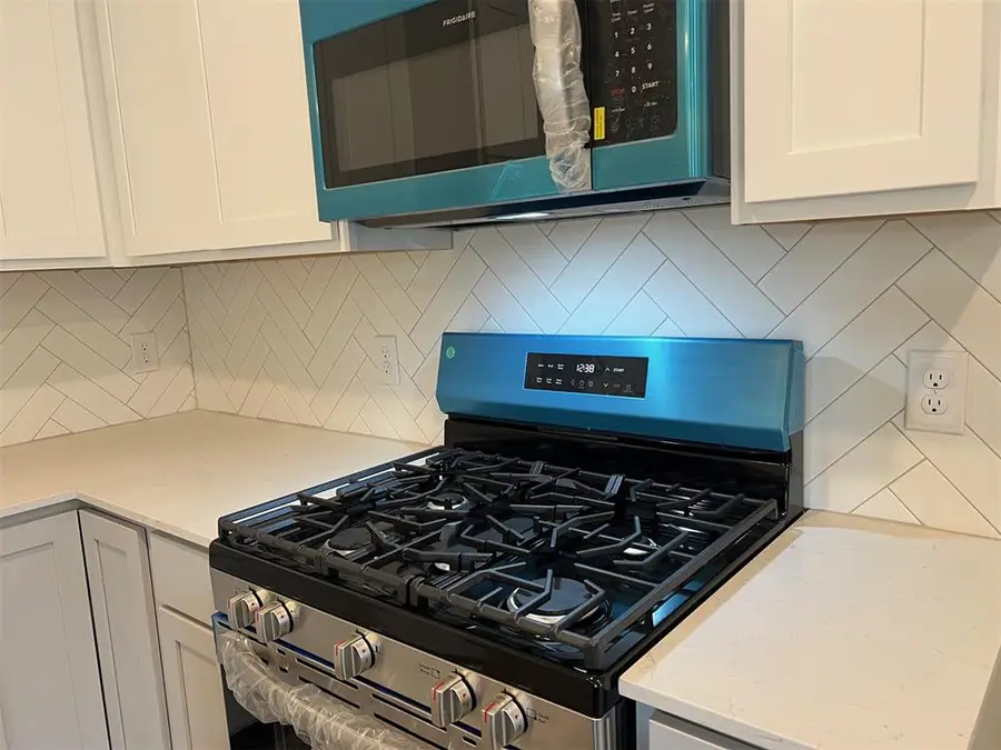 904 Hazy Brook Circle, Chickasha, OK 73018 - Image #2