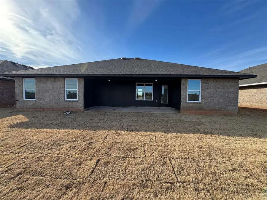 2512 Marsh Lane, Midwest City, OK 73130 - Image #2