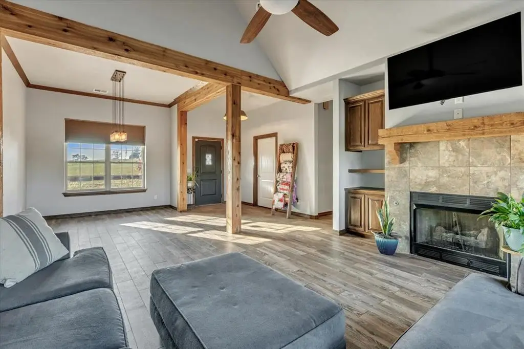 8900 O Neal Lane, Guthrie, OK 73044 - Image #1