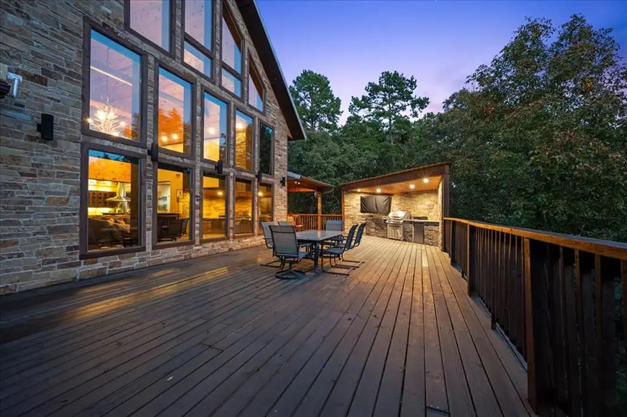 1110 Lake Ridge Lane, Broken Bow, OK 74728 - Image #3