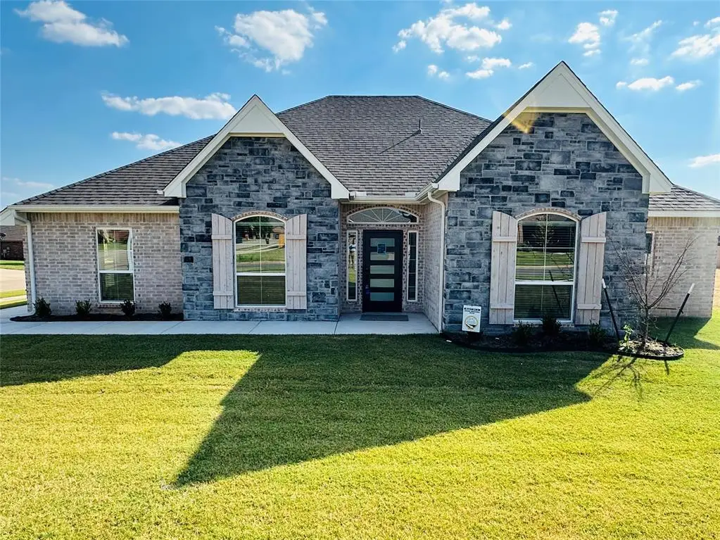 2914 Summit Hollow Circle, Norman, OK 73071 - Image #1