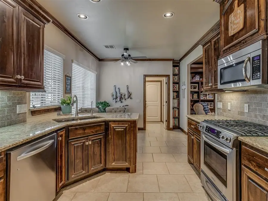 4105 SE 41st Street, Norman, OK 73071 - Image #2