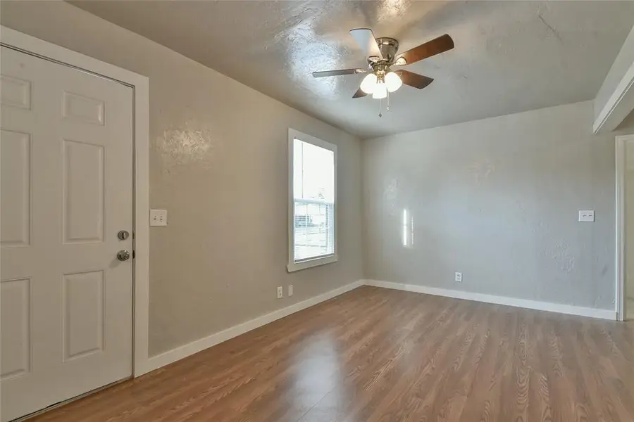 3917 SE 12th Street, Del City, OK 73115 - Image #2