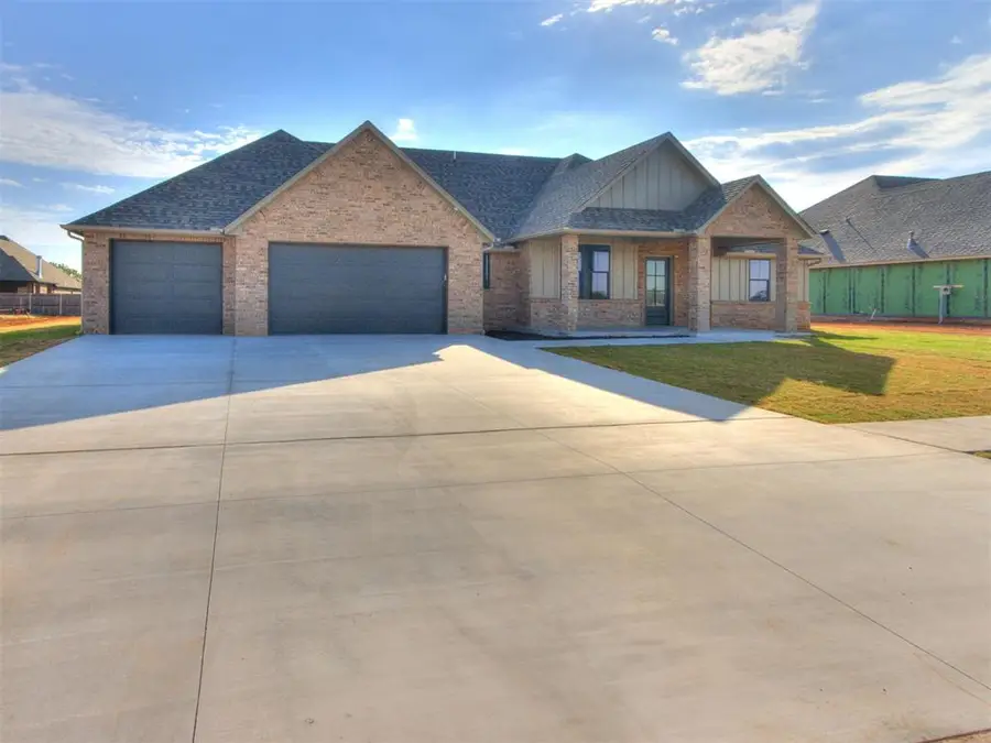 1120 Jozie Way, Tuttle, OK 73089 - Image #2