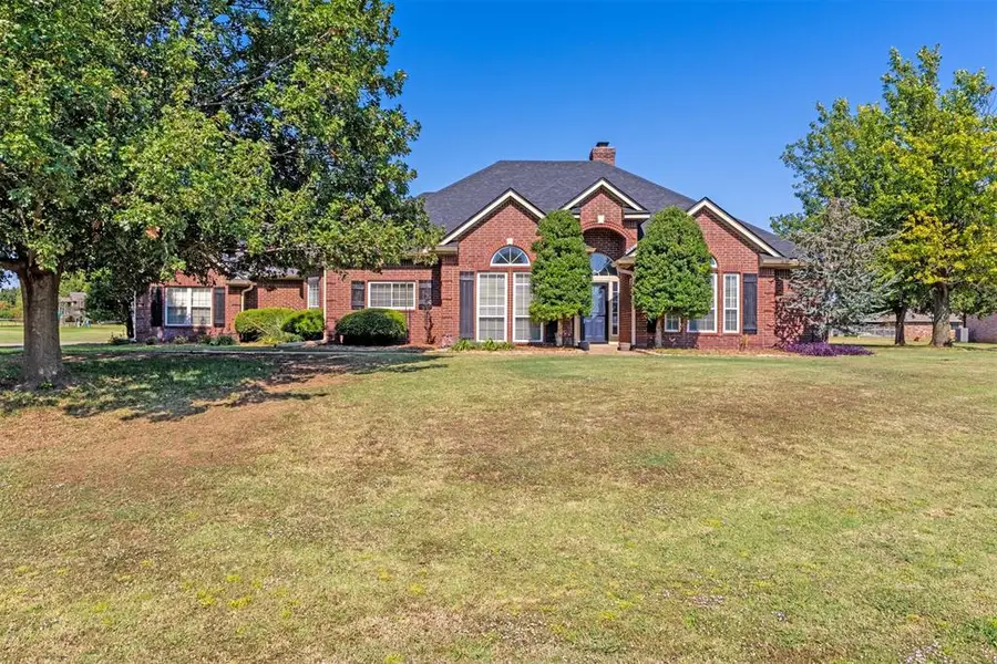 6055 W Blue Cedar Road, Edmond, OK 73025 - Image #2