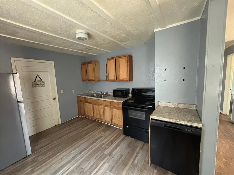 509 Chris Avenue, Altus, OK 73521 - Image #3