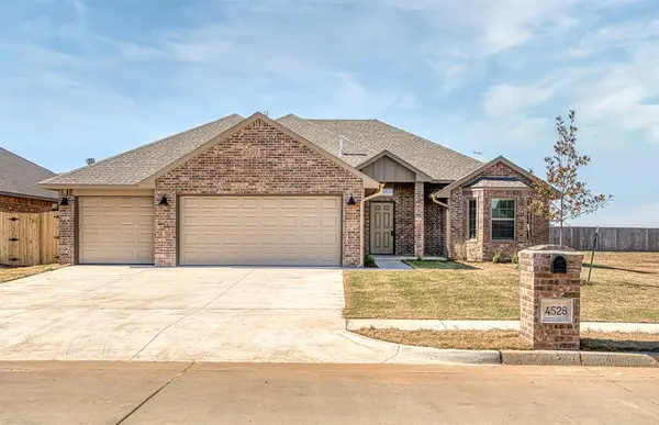 4528 Adobe Court, Yukon, OK 73099