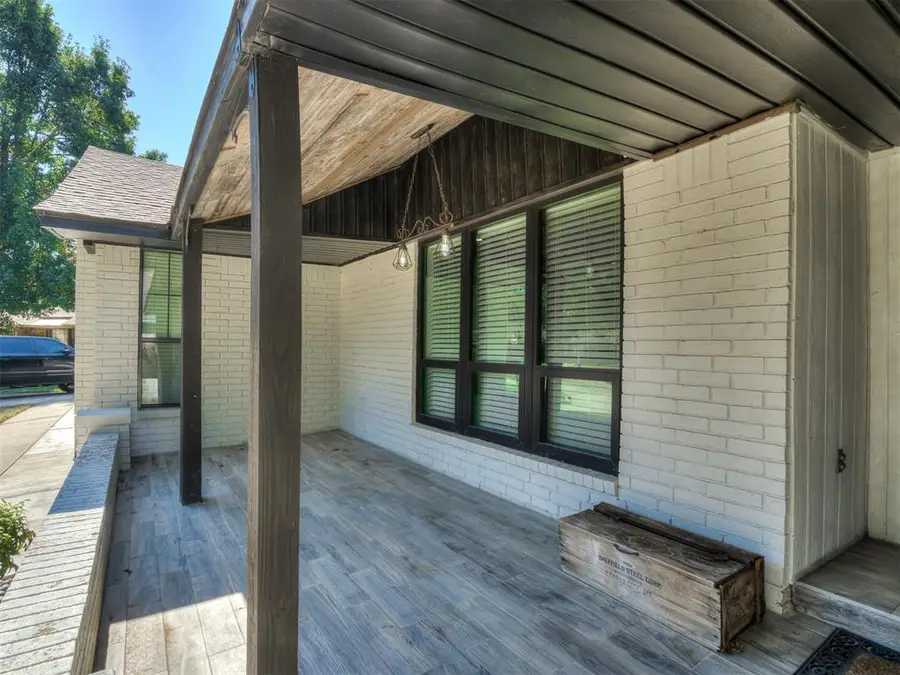 911 Rosebrier Court, Guthrie, OK 73044 - Image #3