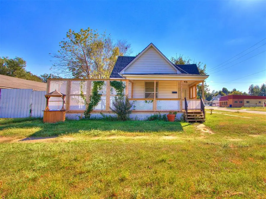 727 W Minnesota Avenue, Chickasha, OK 73018 - Image #2